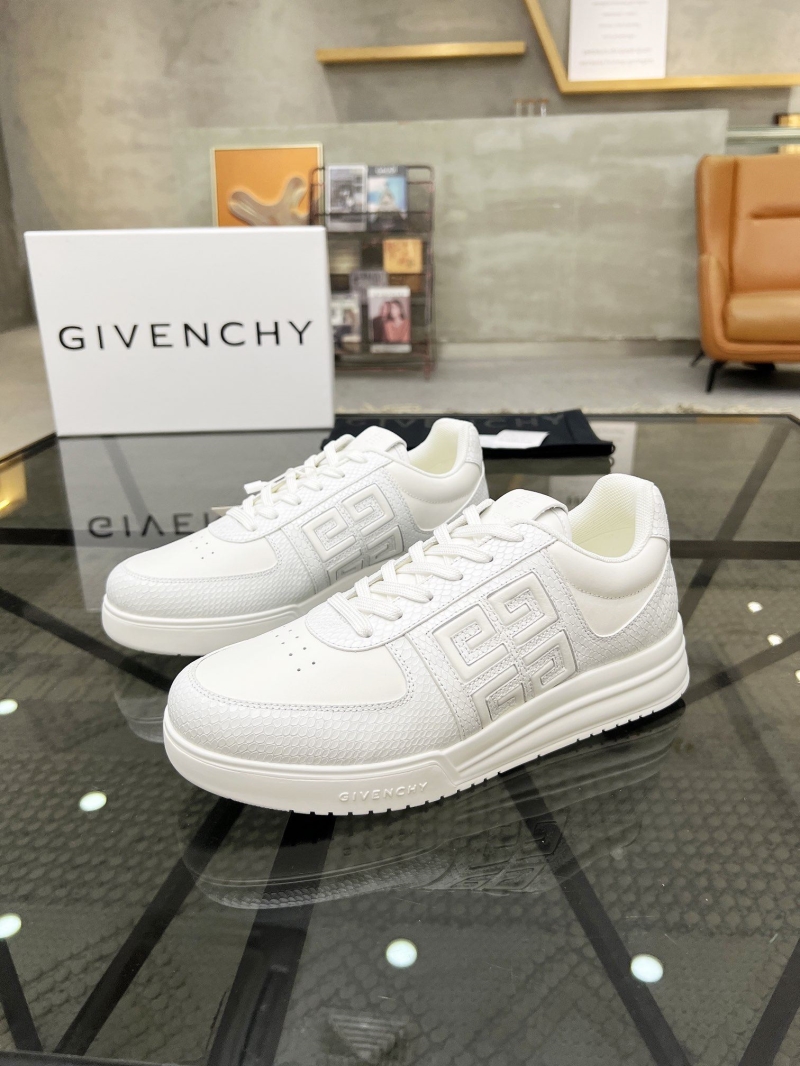 Givenchy Sneakers